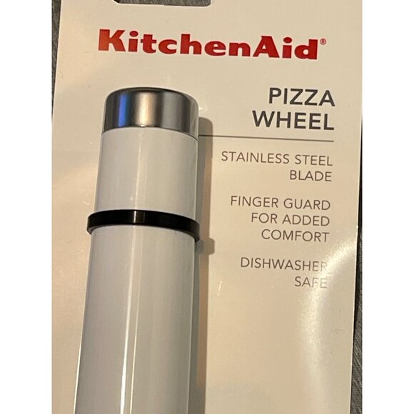 KitchenAid White Pizza Wheel With Stainless Steel Blade & Finger Guard New! - Picture 2 of 4